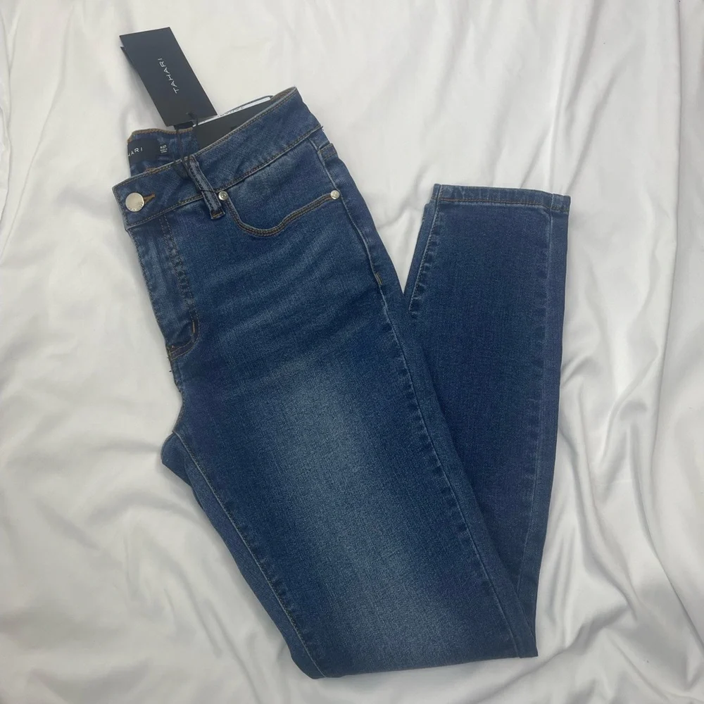 NWT Tahari Blue Skinny Jeans with Stretch and Tapered Leg - Picture 6 of 11